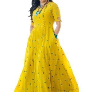 Arayna Women's Rayon Regular Fit Anarkali Kurti
