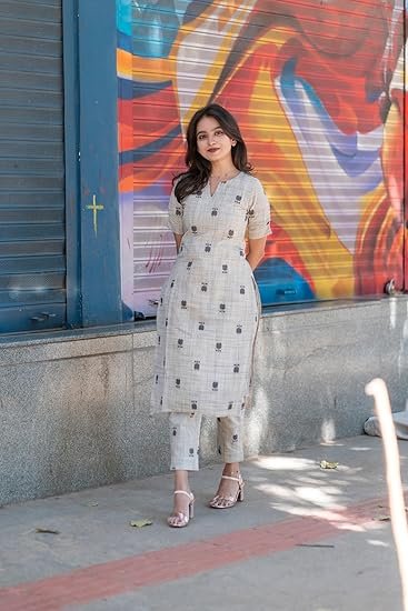 ANNI DESIGNER Women's Rayon Viscose Straight Printed Kurta with Pant - Image 3